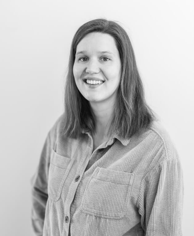 Headshot of Kirsten Schmidt UX Designer